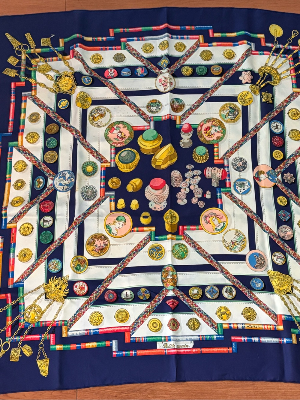 Hermes Carre 90 “Petite Main” Silk Scarf